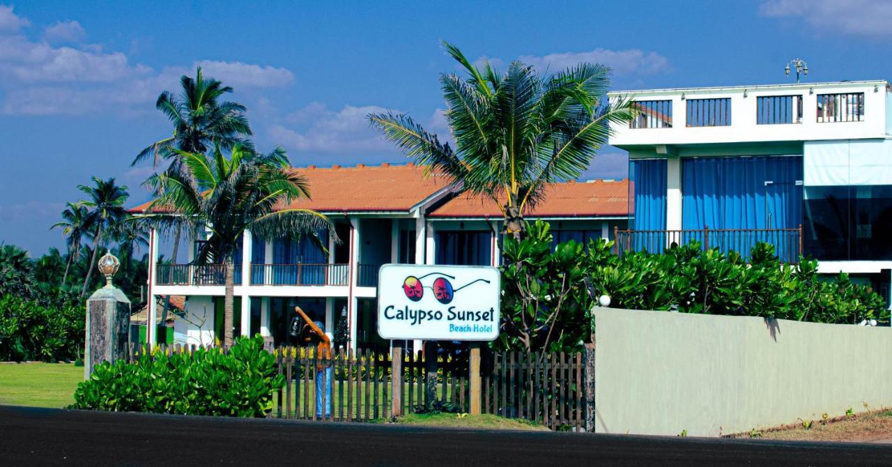Hotel Calypso Sunset Iranawila Esterno foto