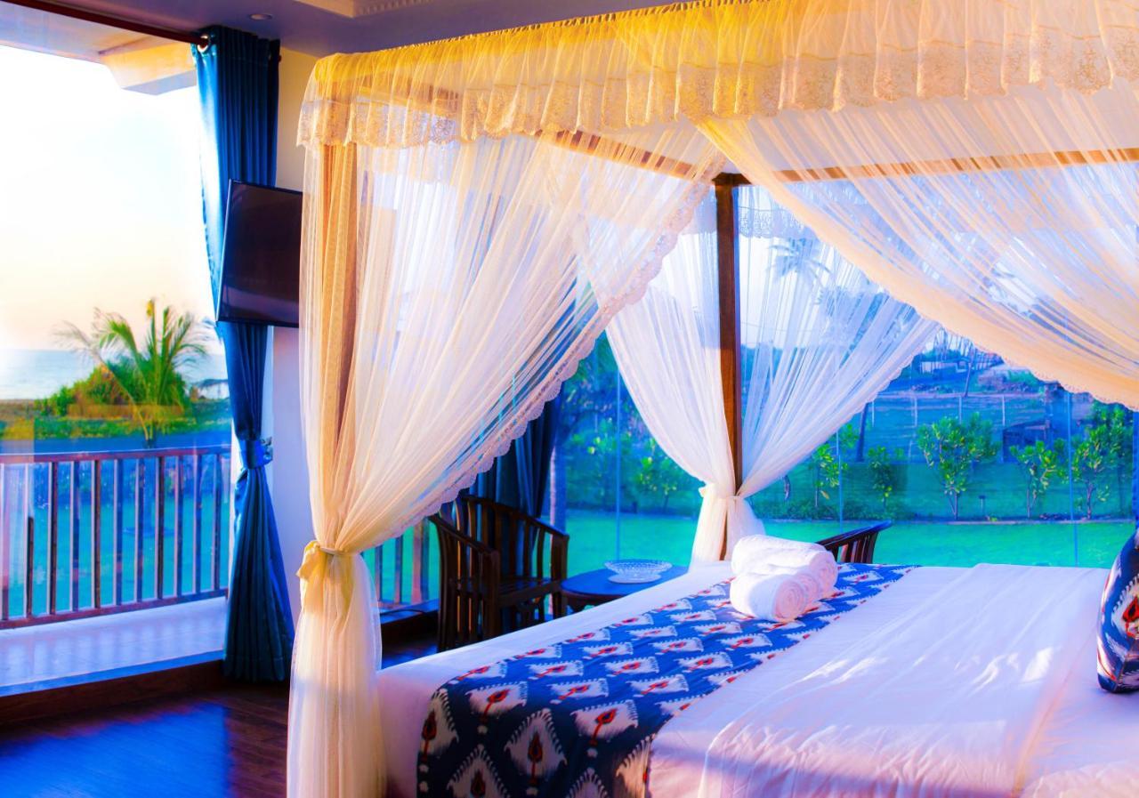 Hotel Calypso Sunset Iranawila Esterno foto